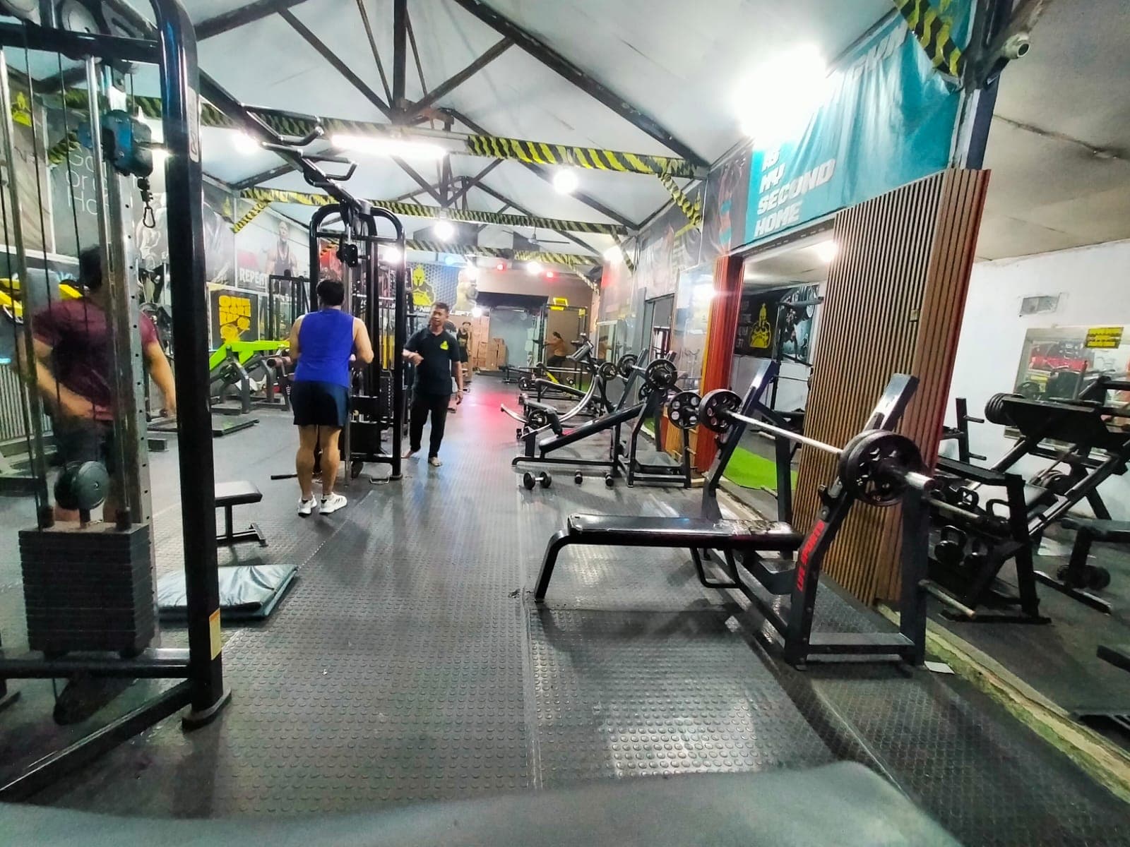 Foto alat gym Satria Gym Club 9